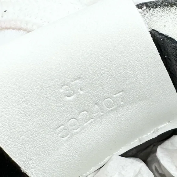 Loewe Ballet Runner 2.0 in nylon and calfskin - Picture 9 of 12